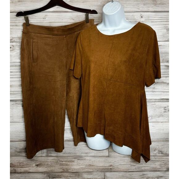 Chico's Vintage Gaucho Pant Set Brown Sz 0 (4) Suede Like Short Sleeve - Picture 1 of 11